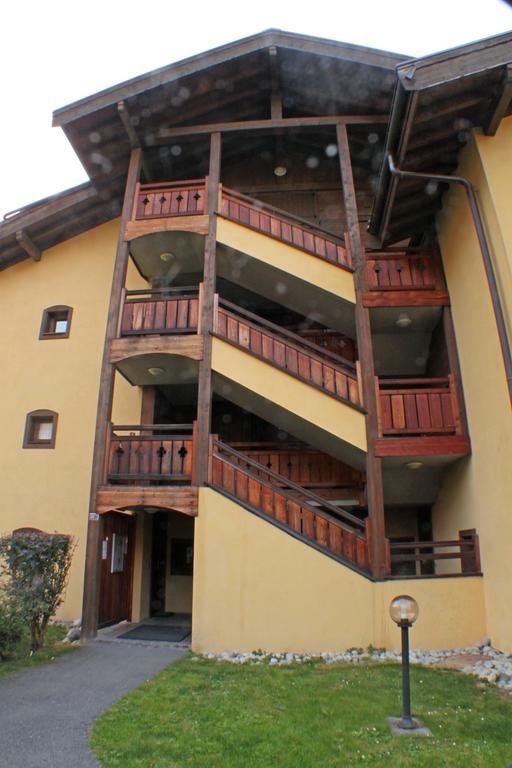 Apartment Capucin - A 3 Bedroom Chamonix Mountain Loft Rum bild