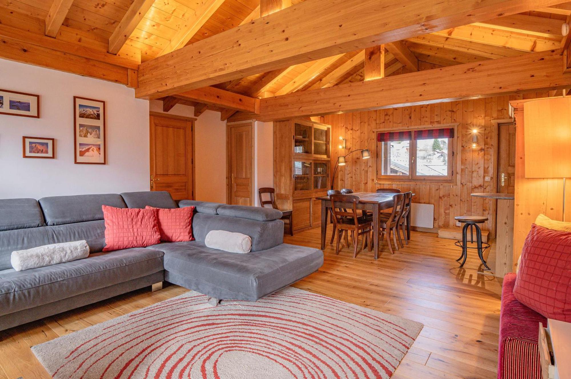 Apartment Capucin - A 3 Bedroom Chamonix Mountain Loft Exteriör bild