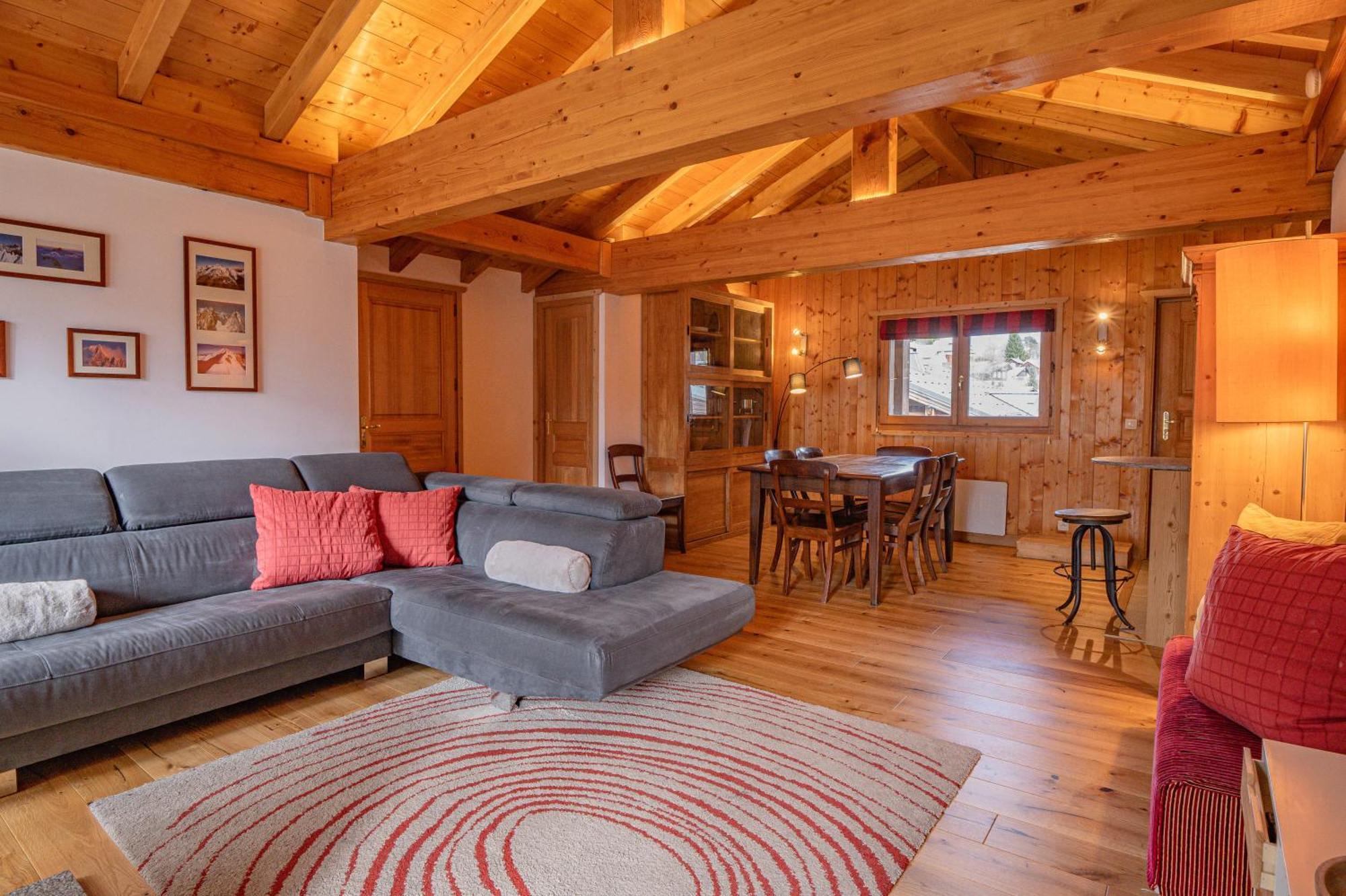 Apartment Capucin - A 3 Bedroom Chamonix Mountain Loft Exteriör bild